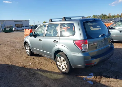 2009 Subaru Forester 2.5X z USA, uszkodzony, nr VIN JF2SH61609H780170
